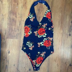 ✨Cute, soft, halter top body suit.